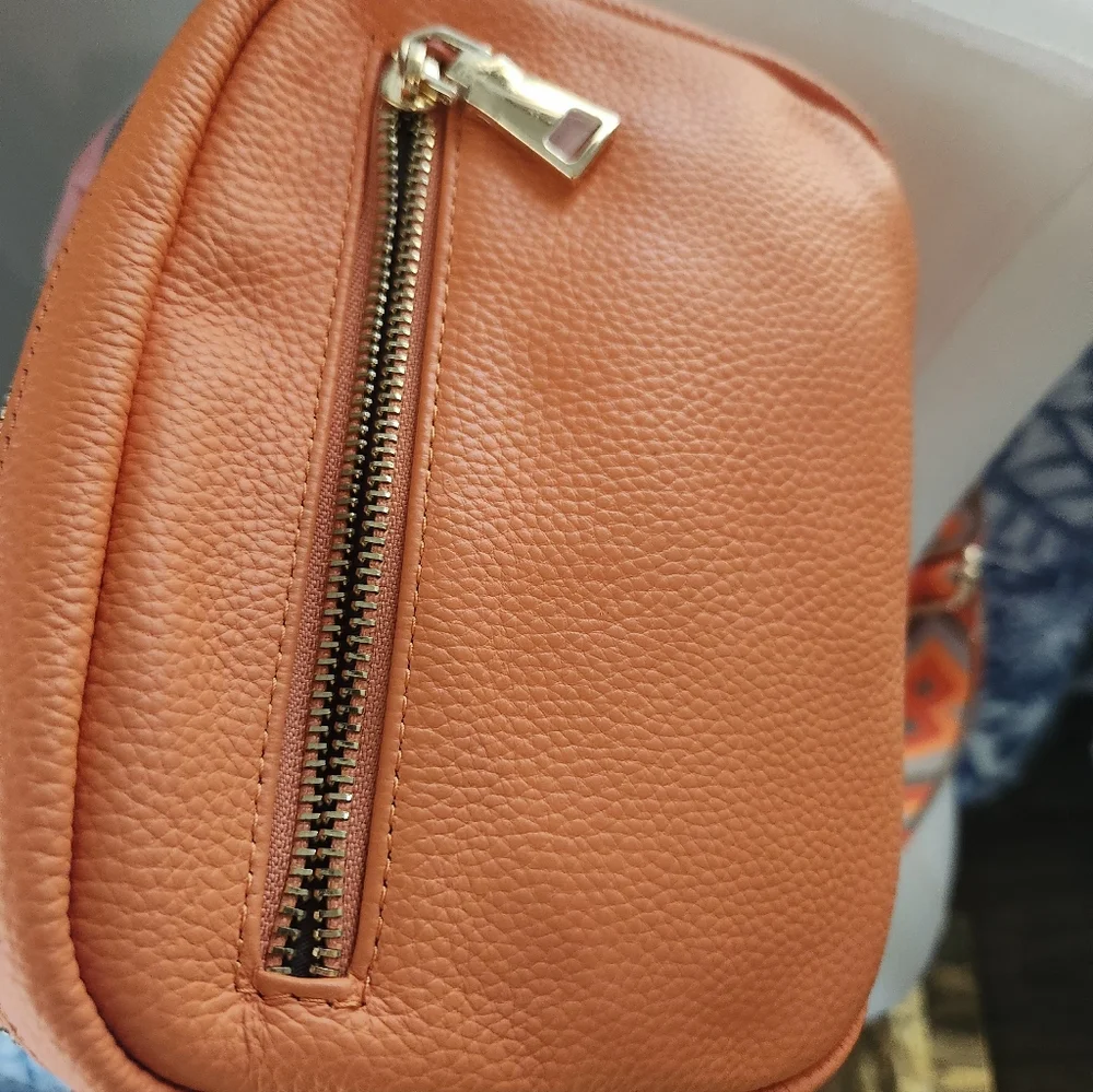 Pom Pom London Orange Crossbody Bag with Patterned Strap - Picture 4 of 9